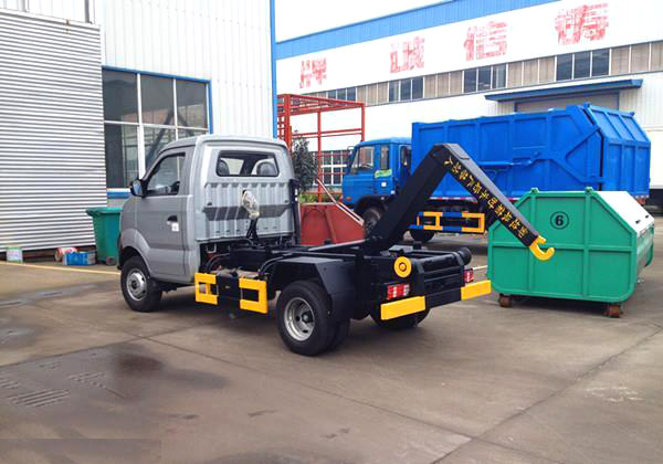 王牌小型3方勾臂垃圾車(chē)(國(guó)五) 王牌小型3方勾臂垃圾車(chē)(國(guó)五)