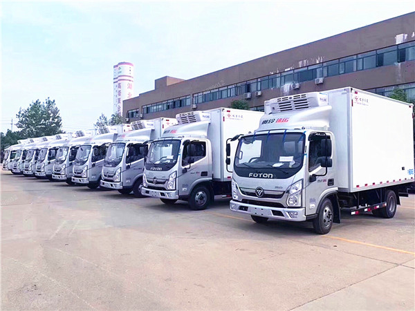 福田奧鈴捷運國六藍(lán)牌冷藏車